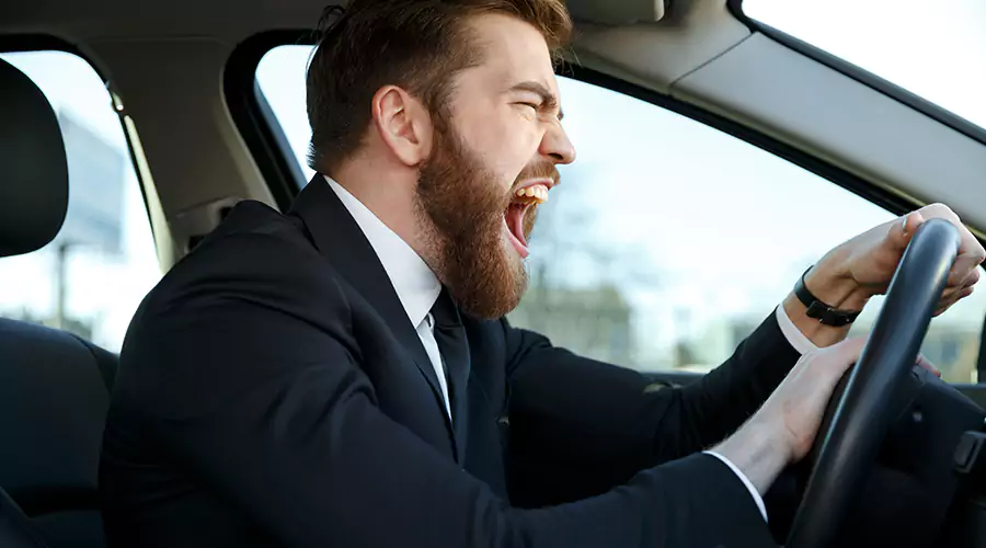 Is There A Safe Way To Respond To A Tailgater